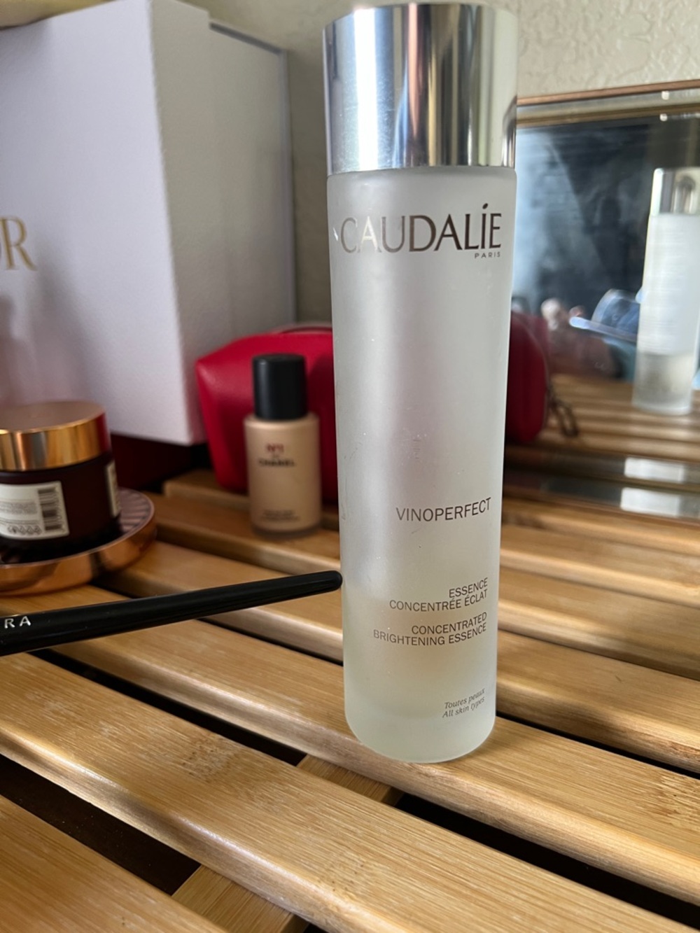 Caudalie Frosted Clear and Silver Vinoperfect Brightening Essence